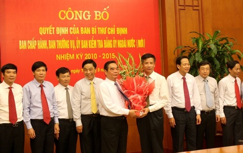 Партийные ячейки за рубежом должны серьезно выполнять внешнюю политику Партии и Государства